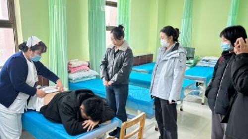 助力基层人才培养 筑牢中医药服务根基