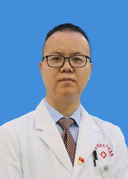 王建雄 影像科副主任医师.jpg